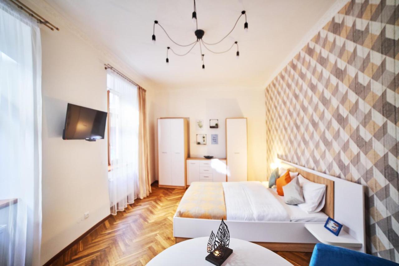 Style Apartments In Old לבוב מראה חיצוני תמונה